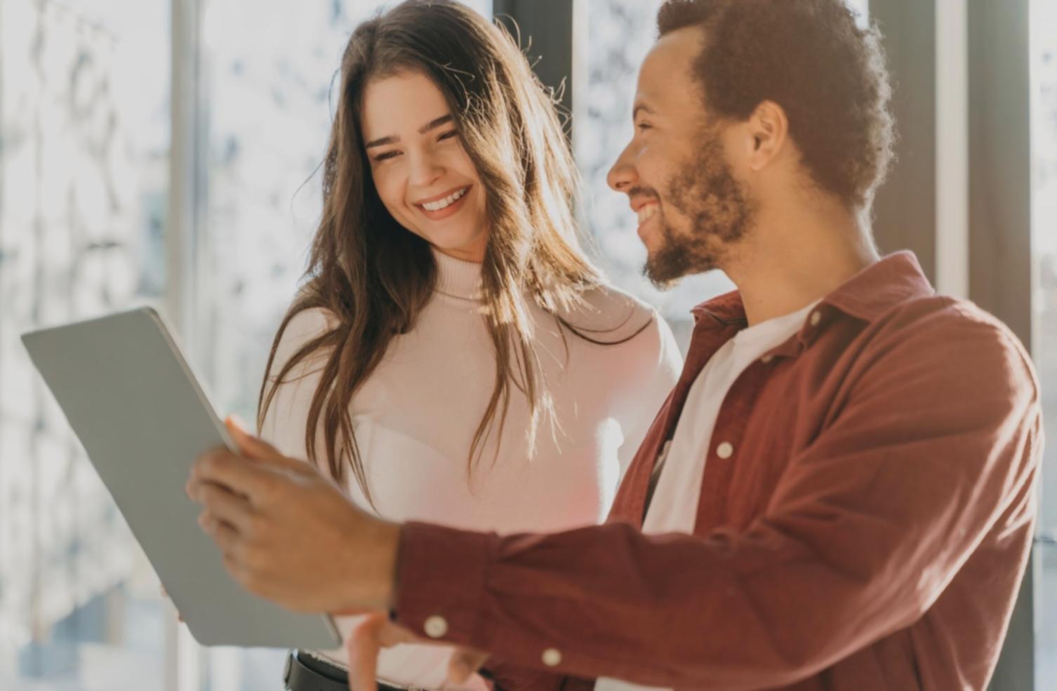 Suasana kelas Minsera Link dengan peserta yang sedang belajar analisis pasar